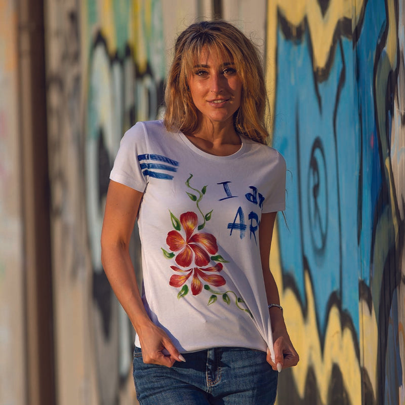 B.WANT.B Black Label T-shirt "I am ART" Bianca Dipinta a mano Women